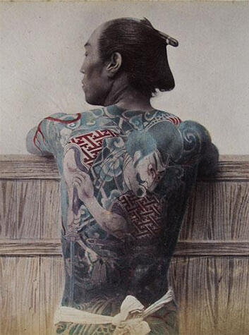 Irezumi đã bị cấm vào thời Minh Trị, chụp bởi nhiếp ảnh gia Adolfo Farsari vào năm 1881. Ảnh: wikipedia.com